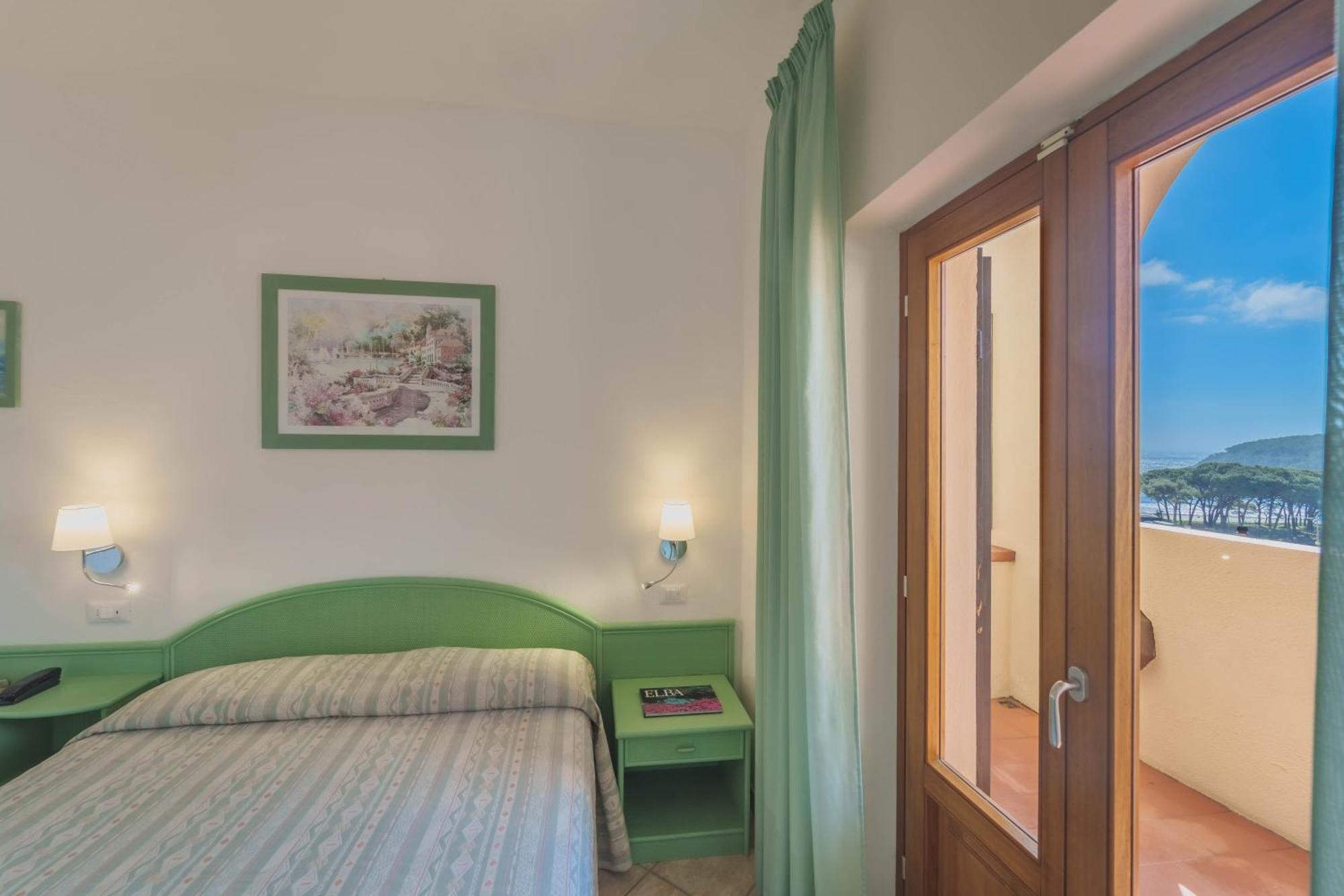 Hotel Galli - Wellness & Spa Fetovaia Pokoj fotografie