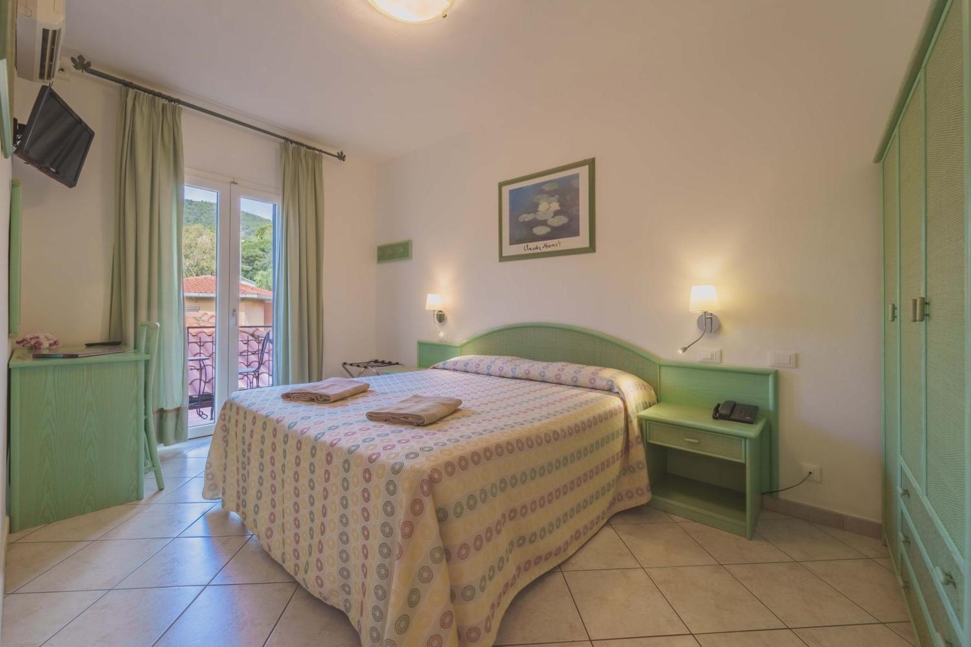 Hotel Galli - Wellness & Spa Fetovaia Pokoj fotografie