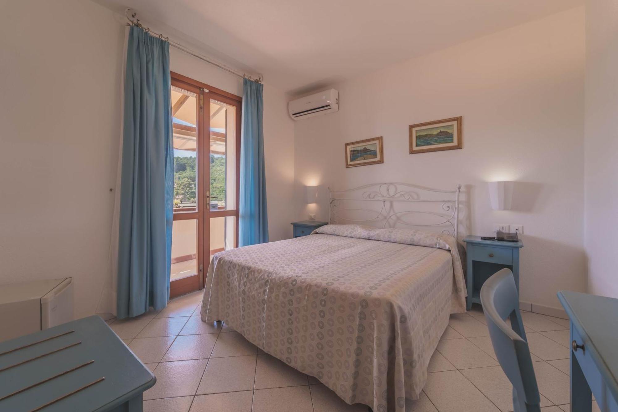 Hotel Galli - Wellness & Spa Fetovaia Pokoj fotografie
