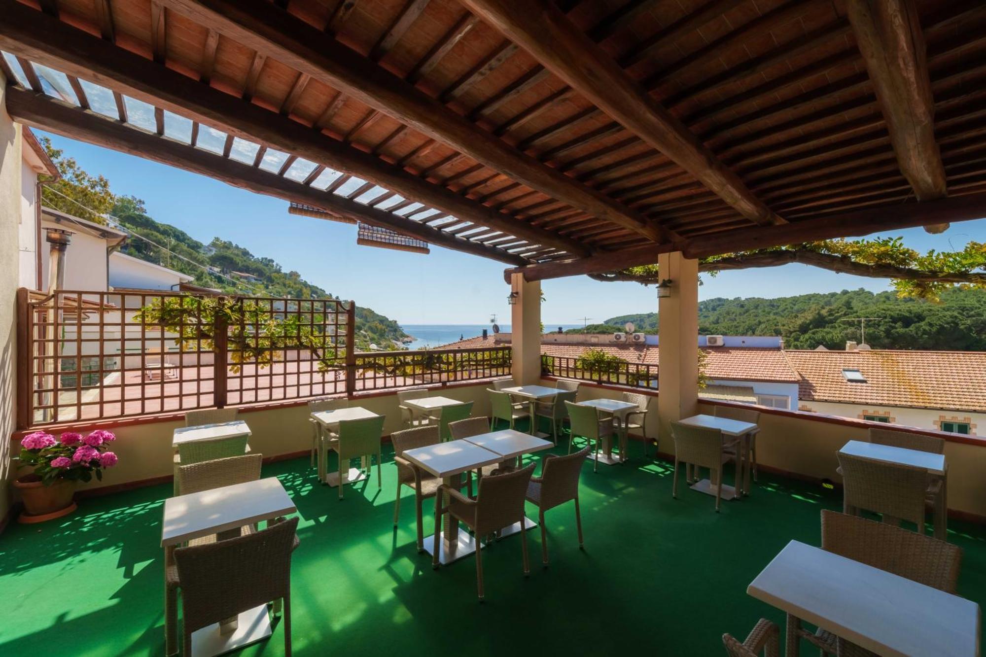 Hotel Galli - Wellness & Spa Fetovaia Exteriér fotografie